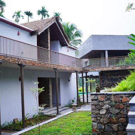 Maayaa Riverside Villa By Kpm Tripenta Attappādi Exteriér fotografie