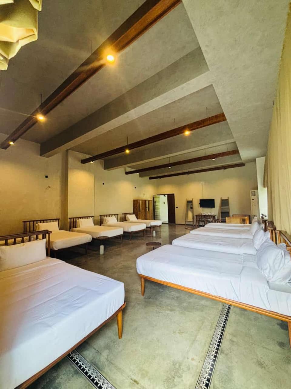 Maayaa Riverside Villa By Kpm Tripenta Attappādi Exteriér fotografie